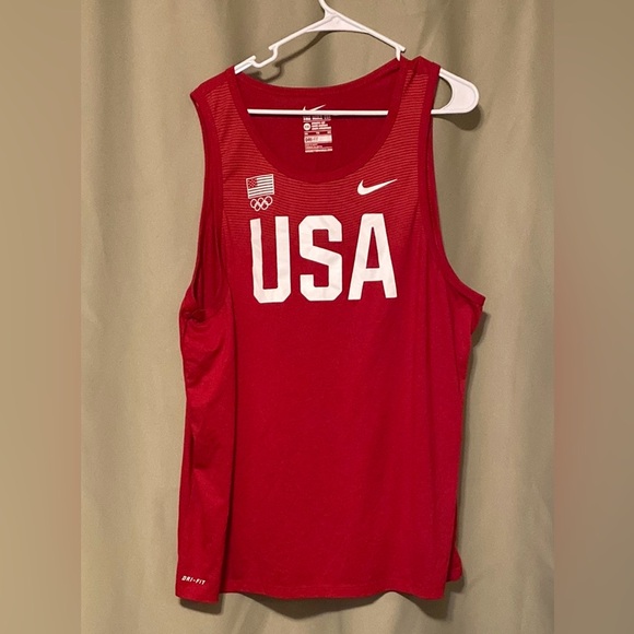 The Nike Tank Shirt USA Olympic Team  Dri-Fit Red Athletic Cut  Tee 2016 Men XXL - Picture 1 of 9